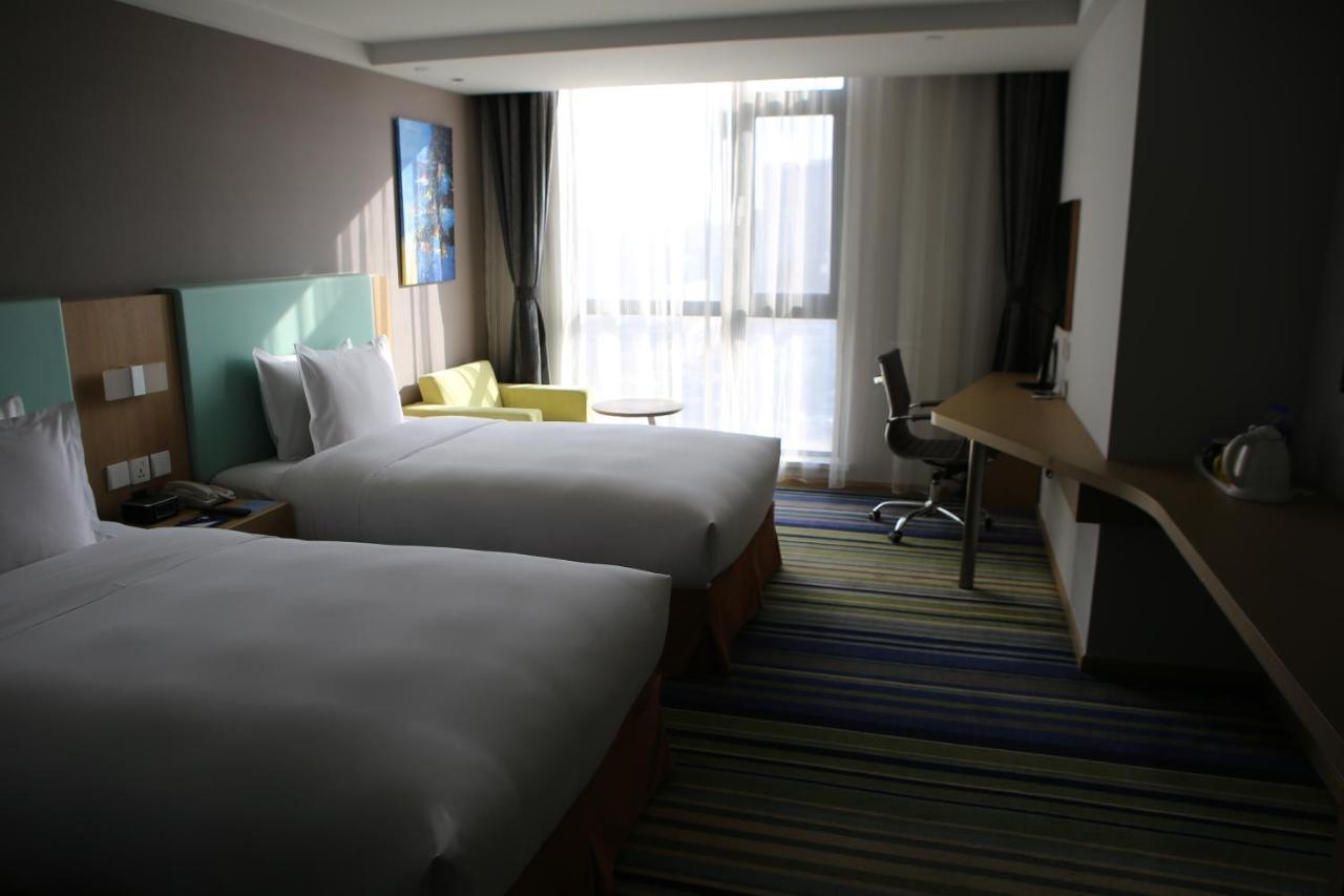 Holiday Inn Express Yingkou Onelong Plaza By Ihg Gaizhou Exteriér fotografie